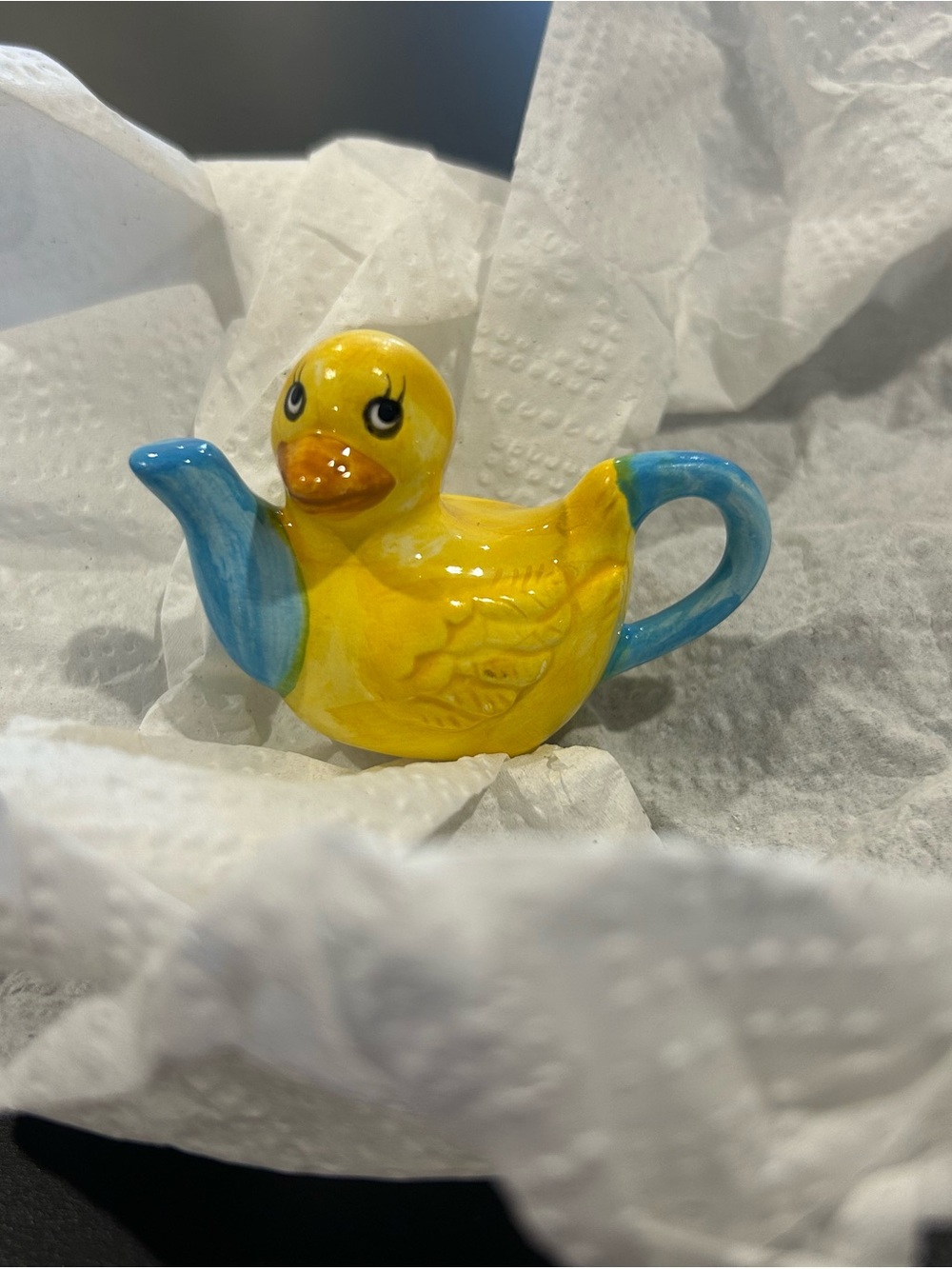 Red Rose Tea Yellow Duck Ceramic Teapot Collectable